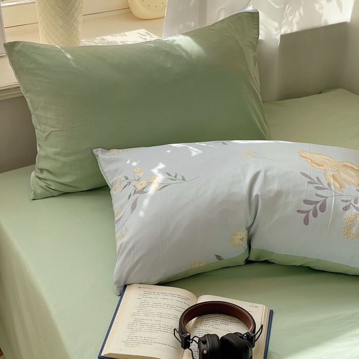 91家纺网 家纺一手货源 找家纺 芷凡家纺 2025新款水洗棉双层纱四件套 萱草花梦