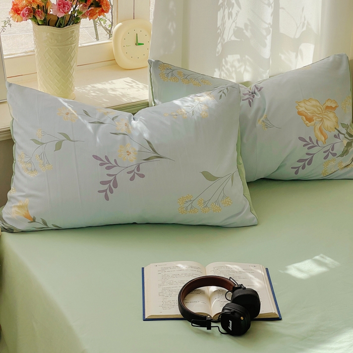 91家纺网 家纺一手货源 找家纺 芷凡家纺 2025新款水洗棉双层纱四件套 萱草花梦