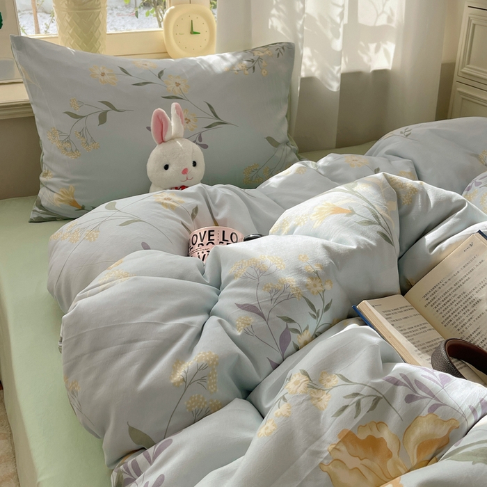 91家纺网 家纺一手货源 找家纺 芷凡家纺 2025新款水洗棉双层纱四件套 萱草花梦