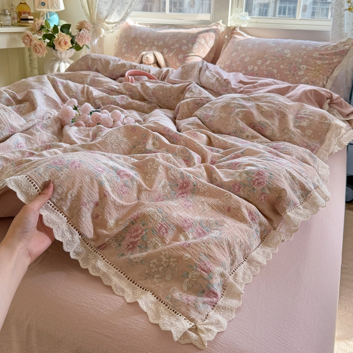 91家纺网 家纺一手货源 找家纺 （总）Mata蔓塔家 2025新款云感双层纱全棉镂空花边四件套