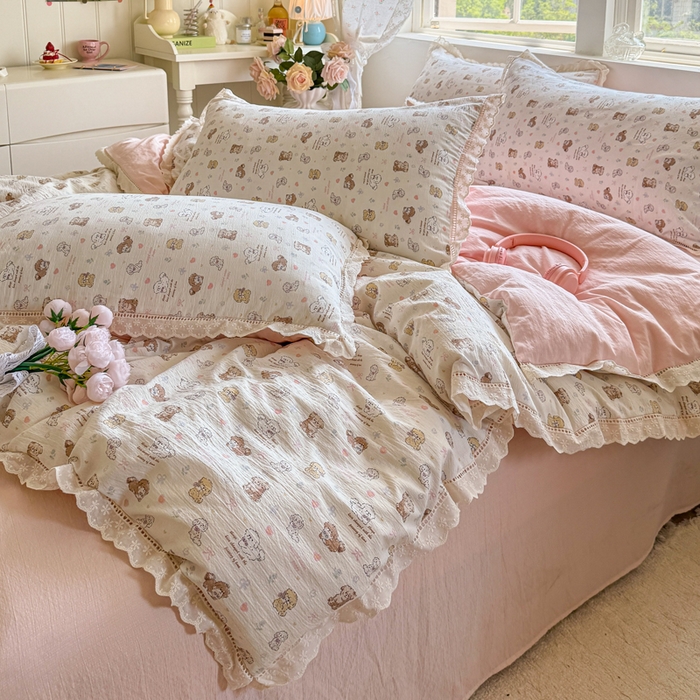 91家纺网 家纺一手货源 找家纺 Mata蔓塔家 2025新款云感双层纱全棉镂空花边四件套 狗狗伙伴