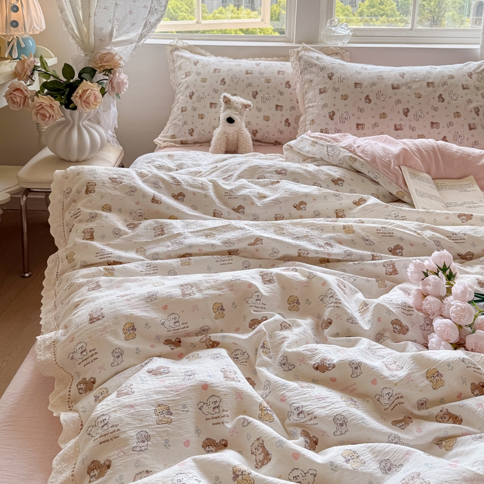 91家纺网 家纺一手货源 找家纺 Mata蔓塔家 2025新款云感双层纱全棉镂空花边四件套 狗狗伙伴