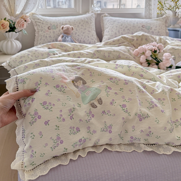 91家纺网 家纺一手货源 找家纺 Mata蔓塔家 2025新款云感双层纱全棉镂空花边四件套 桔梗语