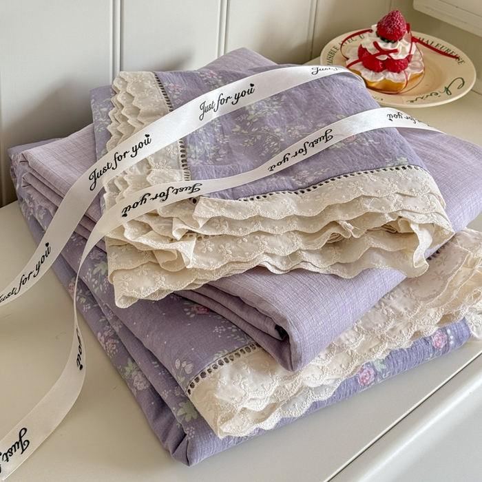 91家纺网 家纺一手货源 找家纺 Mata蔓塔家 2025新款云感双层纱全棉镂空花边四件套 梦境低语