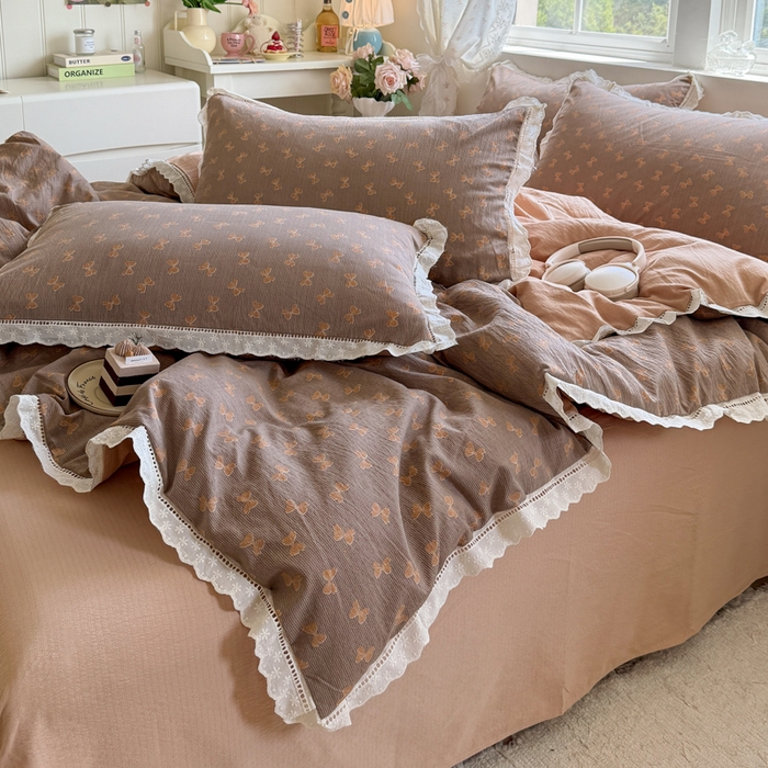 91家纺网 家纺一手货源 找家纺 Mata蔓塔家 2025新款云感双层纱全棉镂空花边四件套 肉桂