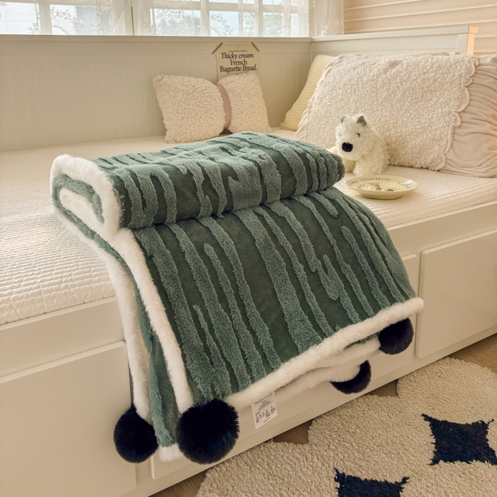 91家纺网 家纺一手货源 找家纺 （总）潮邦创意家居2025新款全新升级阳离子提花兔毛球毯-雪兔波纹系列