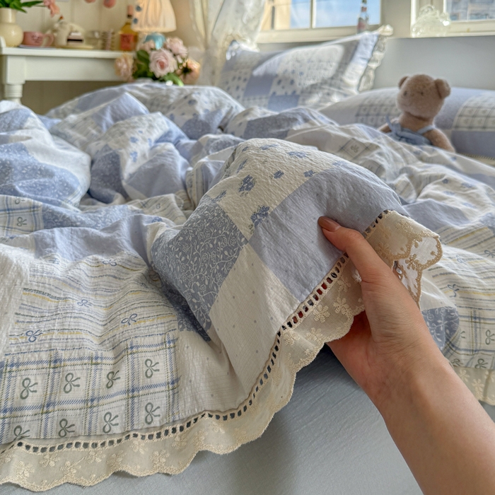 91家纺网 家纺一手货源 找家纺 Mata蔓塔家 2025新款云感双层纱全棉镂空花边四件套 田园诗