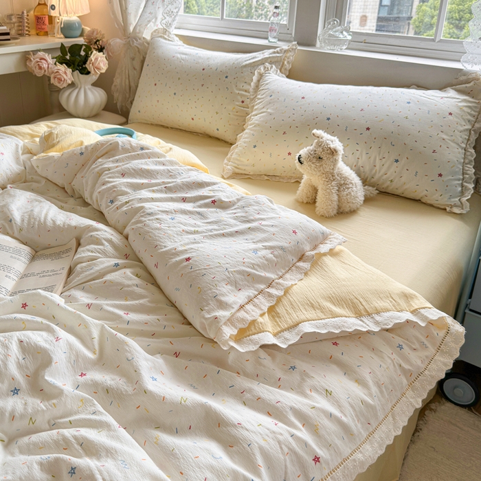 91家纺网 家纺一手货源 找家纺 Mata蔓塔家 2025新款云感双层纱全棉镂空花边四件套 小彩糖