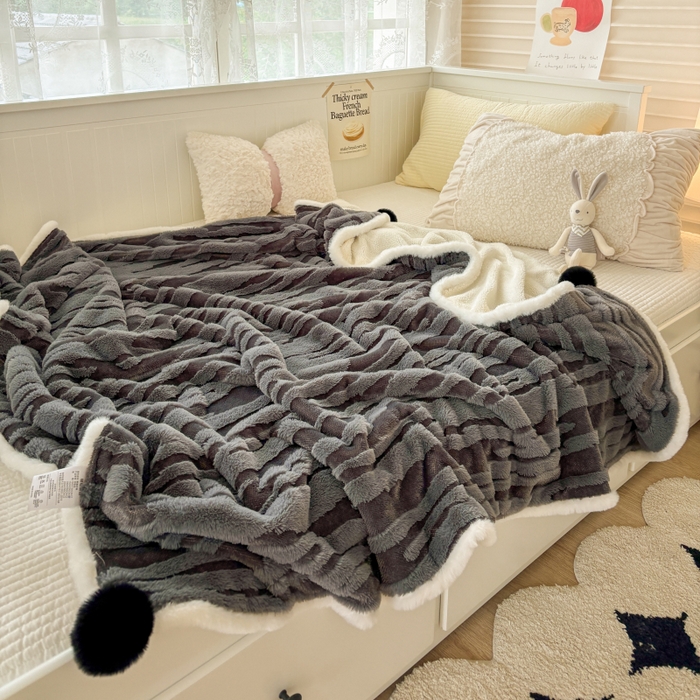 潮邦创意家居2025新款全新升级阳离子提花兔毛球毯-雪兔波纹系列 雪兔波纹-墨分灰