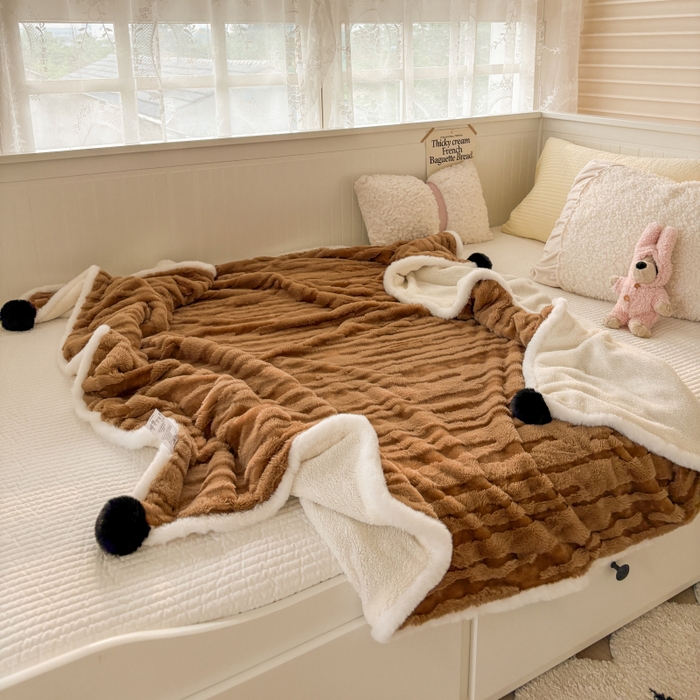 91家纺网 家纺一手货源 找家纺 潮邦创意家居2025新款全新升级阳离子提花兔毛球毯-雪兔波纹系列 雪兔波纹-烟绒棕