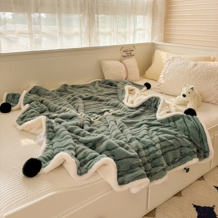 91家纺网 家纺一手货源 找家纺 潮邦创意家居2025新款全新升级阳离子提花兔毛球毯-雪兔波纹系列 雪兔波纹-朱弦绿