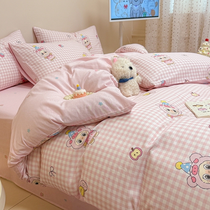 91家纺网 家纺一手货源 找家纺 呗旺鹿 2025新款40s全棉纯棉卡通大眼娃娃甜酷风四件套 甜品派大眼娃娃