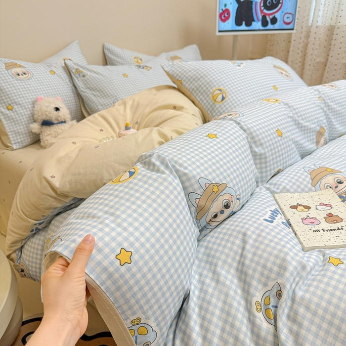 91家纺网 家纺一手货源 找家纺 呗旺鹿 2025新款40s全棉纯棉卡通大眼娃娃甜酷风四件套 小汽车大眼娃娃