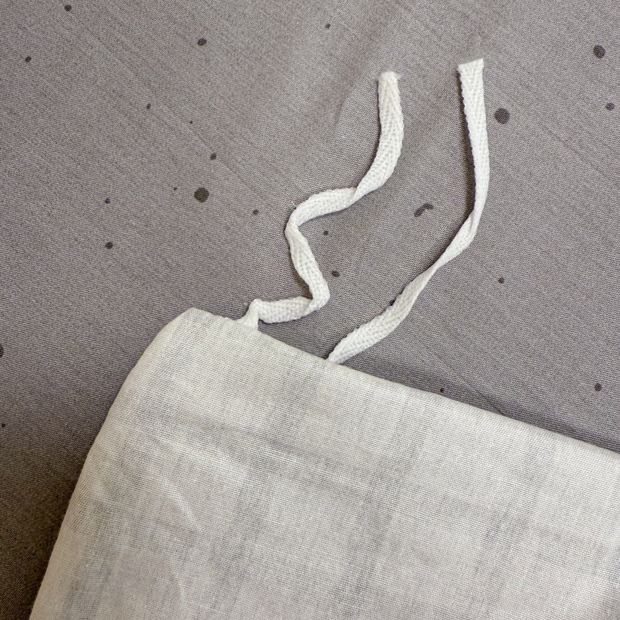 91家纺网 家纺一手货源 找家纺 （总）呗旺鹿 2025新款40s全棉纯棉卡通大眼娃娃甜酷风四件套