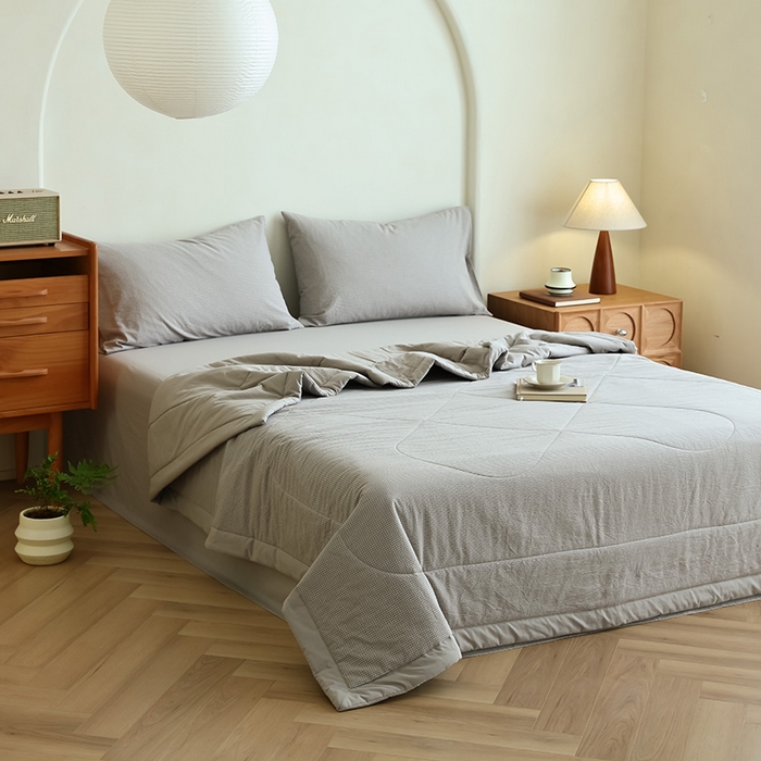 91家纺网 家纺一手货源 找家纺 小叮当家纺仓储工厂店 2025新款A类无印风里外全棉水洗棉新疆棉花夏被夏凉被空调被 安格尔灰