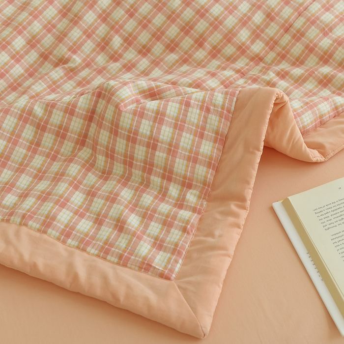 91家纺网 家纺一手货源 找家纺 小叮当家纺仓储工厂店 2025新款A类无印风里外全棉水洗棉新疆棉花夏被夏凉被空调被 朵拉粉