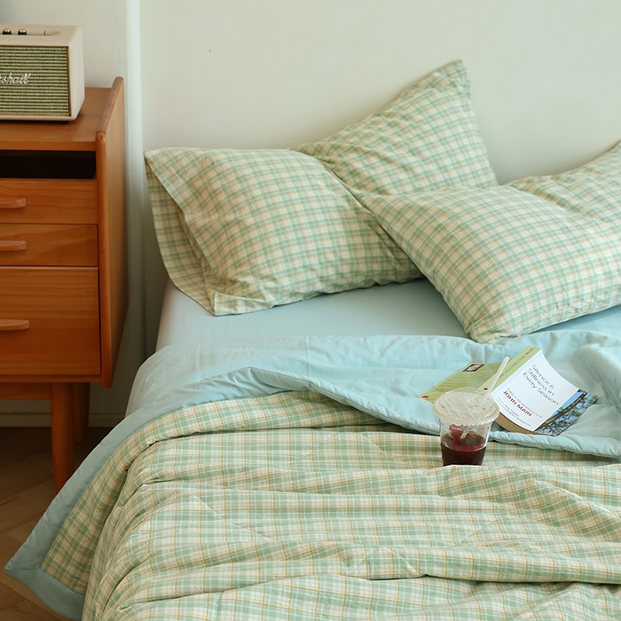 91家纺网 家纺一手货源 找家纺 小叮当家纺仓储工厂店 2025新款A类无印风里外全棉水洗棉新疆棉花夏被夏凉被空调被 朵拉绿