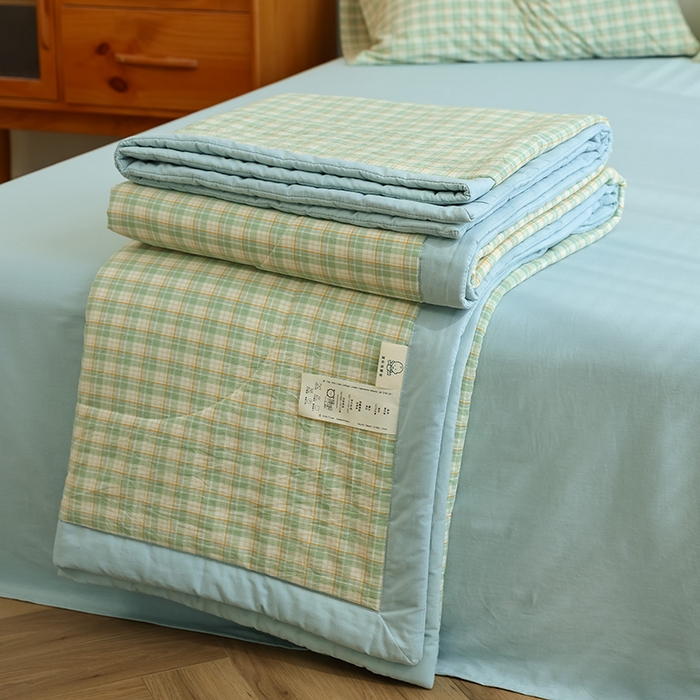 91家纺网 家纺一手货源 找家纺 小叮当家纺仓储工厂店 2025新款A类无印风里外全棉水洗棉新疆棉花夏被夏凉被空调被 朵拉绿