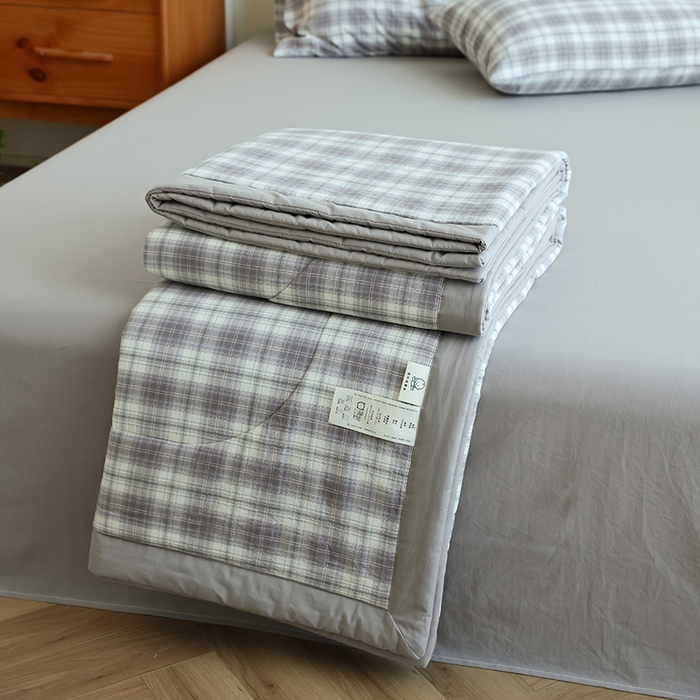 91家纺网 家纺一手货源 找家纺 小叮当家纺仓储工厂店 2025新款A类无印风里外全棉水洗棉新疆棉花夏被夏凉被空调被 光年灰