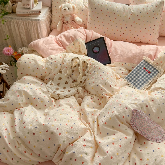 91家纺网 家纺一手货源 找家纺 丽美人家纺2025新款A类软糯皱皱纱四件套 彩色波点