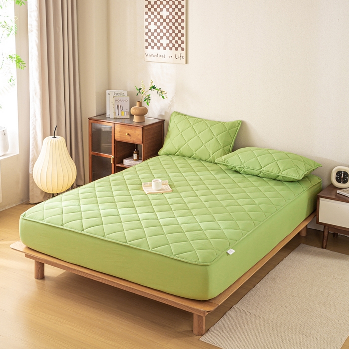 91家纺网 家纺一手货源 找家纺 憨豆家纺 2025新款水洗棉磨毛夹棉床笠四季床垫褥子床护垫薄款学生宿舍榻榻米垫被跨境加棉保护垫升级床笠款-绿色
