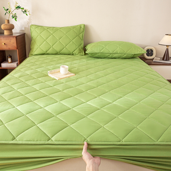 91家纺网 家纺一手货源 找家纺 憨豆家纺 2025新款水洗棉磨毛夹棉床笠四季床垫褥子床护垫薄款学生宿舍榻榻米垫被跨境加棉保护垫升级床笠款-绿色