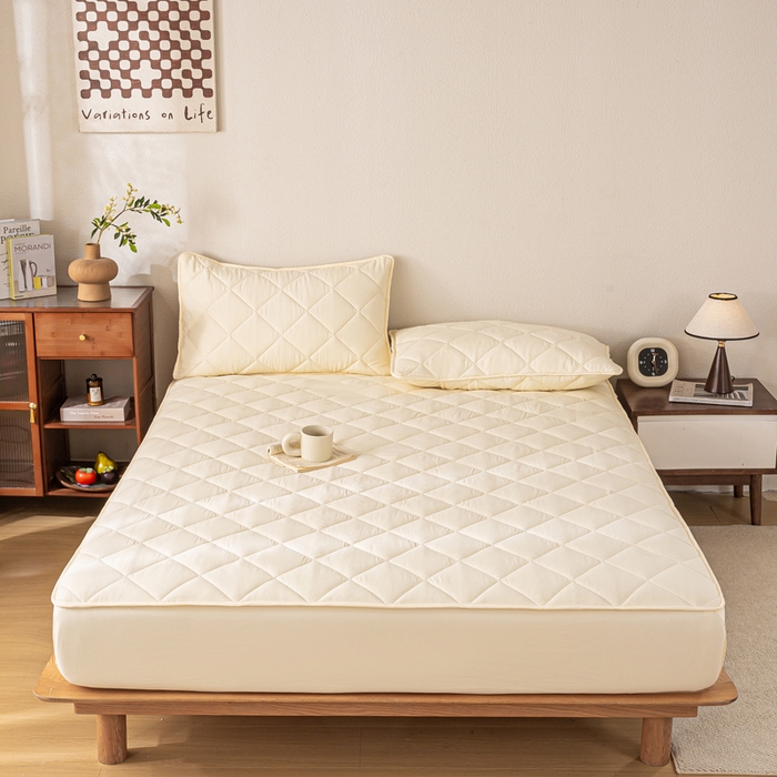 91家纺网 家纺一手货源 找家纺 憨豆家纺 2025新款水洗棉磨毛夹棉床笠四季床垫褥子床护垫薄款学生宿舍榻榻米垫被跨境加棉保护垫升级床笠款-米白