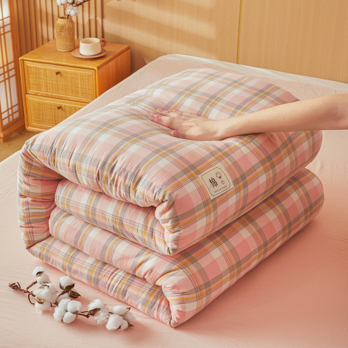 91家纺网 家纺一手货源 找家纺 爱屋及屋 2025新款水洗棉可拆洗棉花被被子被芯 简析粉