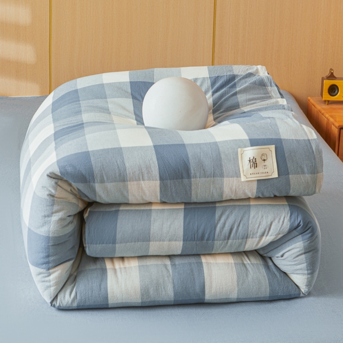 91家纺网 家纺一手货源 找家纺 爱屋及屋 2025新款水洗棉可拆洗棉花被被子被芯 蓝中格