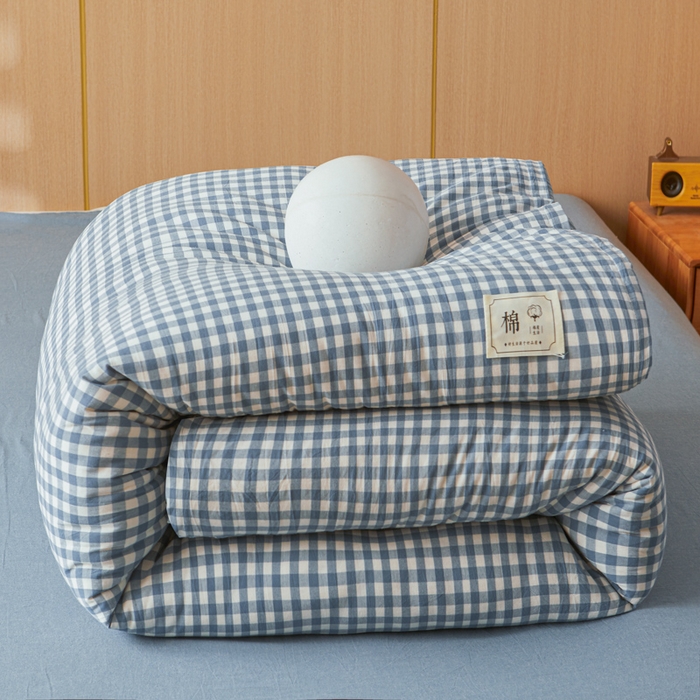 91家纺网 家纺一手货源 找家纺 爱屋及屋 2025新款水洗棉可拆洗棉花被被子被芯 蓝小格