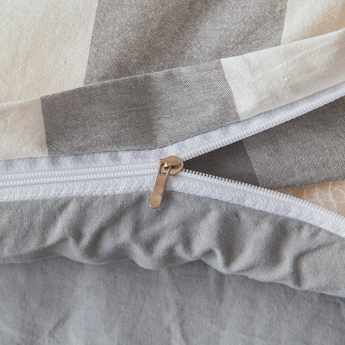 91家纺网 家纺一手货源 找家纺 爱屋及屋 2025新款水洗棉可拆洗棉花被被子被芯 灰中格