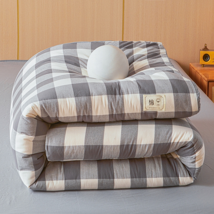 91家纺网 家纺一手货源 找家纺 爱屋及屋 2025新款水洗棉可拆洗棉花被被子被芯 灰中格