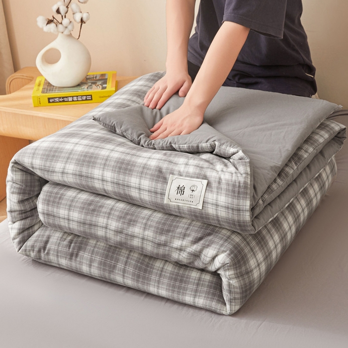 91家纺网 家纺一手货源 找家纺 爱屋及屋 2025新款无印风水洗棉棉花冬被被子被芯 光年灰