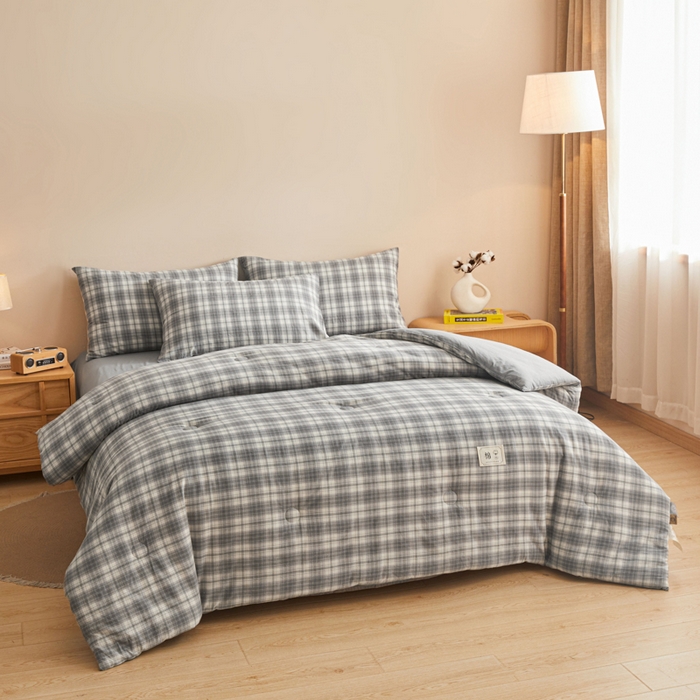 91家纺网 家纺一手货源 找家纺 爱屋及屋 2025新款无印风水洗棉棉花冬被被子被芯 光年灰