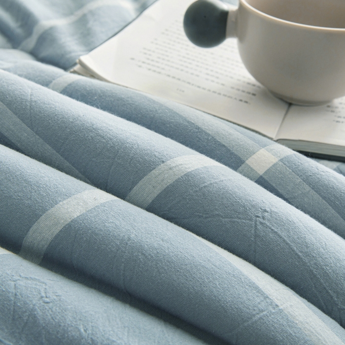 91家纺网 家纺一手货源 找家纺 爱屋及屋 2025新款无印风水洗棉棉花冬被被子被芯 海蓝大格