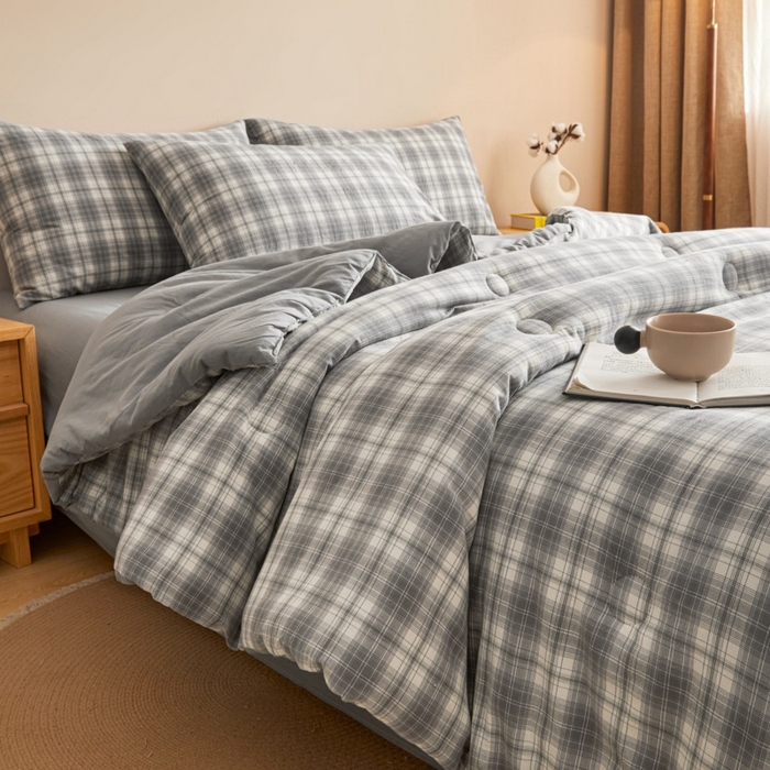 91家纺网 家纺一手货源 找家纺 爱屋及屋 2025新款无印风水洗棉棉花冬被被子被芯 光年灰