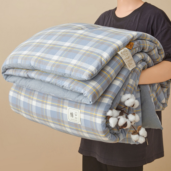 91家纺网 家纺一手货源 找家纺 爱屋及屋 2025新款无印风水洗棉棉花冬被被子被芯 简析蓝