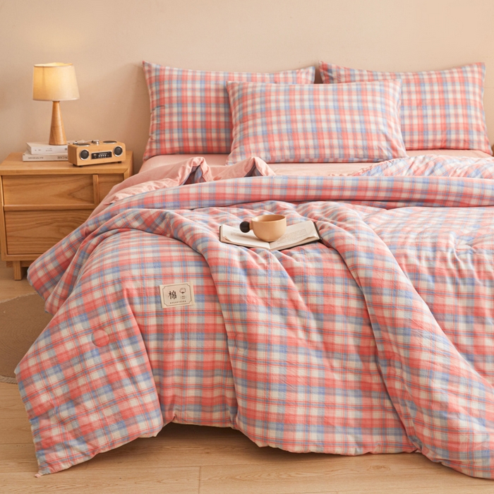 91家纺网 家纺一手货源 找家纺 爱屋及屋 2025新款无印风水洗棉棉花冬被被子被芯 清新格