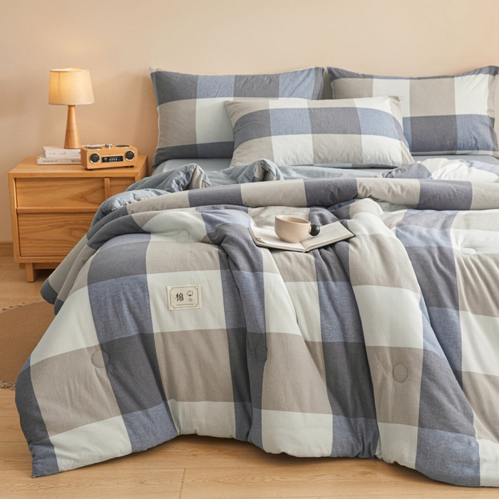 91家纺网 家纺一手货源 找家纺 爱屋及屋 2025新款无印风水洗棉棉花冬被被子被芯 蓝咖大格