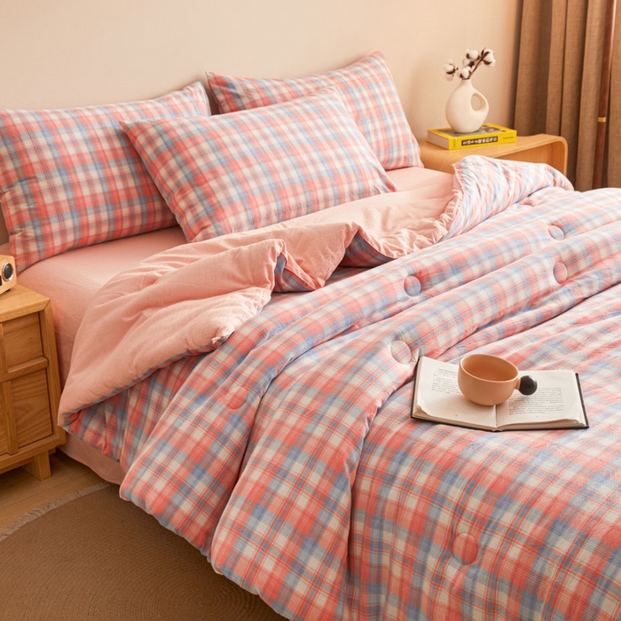 91家纺网 家纺一手货源 找家纺 爱屋及屋 2025新款无印风水洗棉棉花冬被被子被芯 清新格