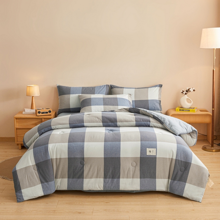 91家纺网 家纺一手货源 找家纺 爱屋及屋 2025新款无印风水洗棉棉花冬被被子被芯 蓝咖大格