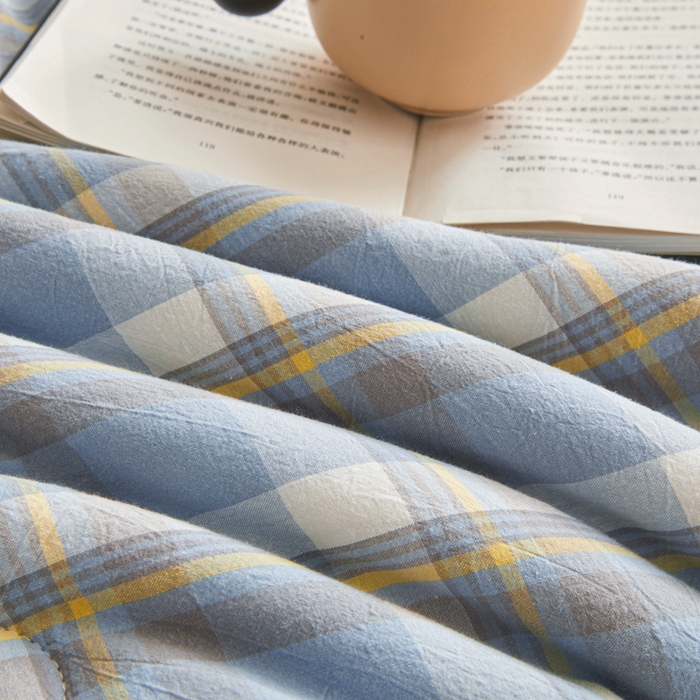 91家纺网 家纺一手货源 找家纺 爱屋及屋 2025新款无印风水洗棉棉花冬被被子被芯 简析蓝