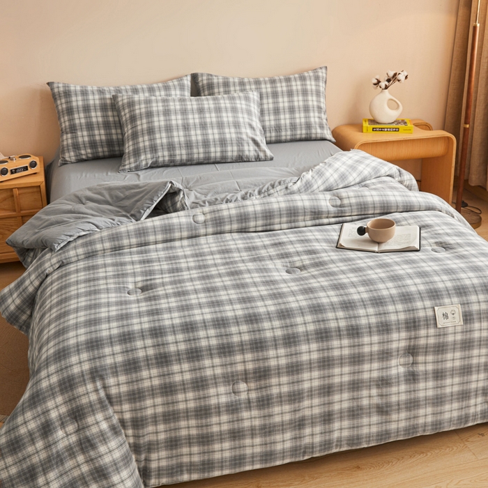 91家纺网 家纺一手货源 找家纺 爱屋及屋 2025新款无印风水洗棉棉花冬被被子被芯 光年灰