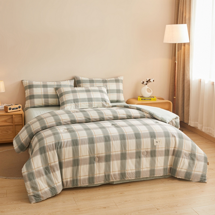 91家纺网 家纺一手货源 找家纺 爱屋及屋 2025新款无印风水洗棉棉花冬被被子被芯 韵绿条纹