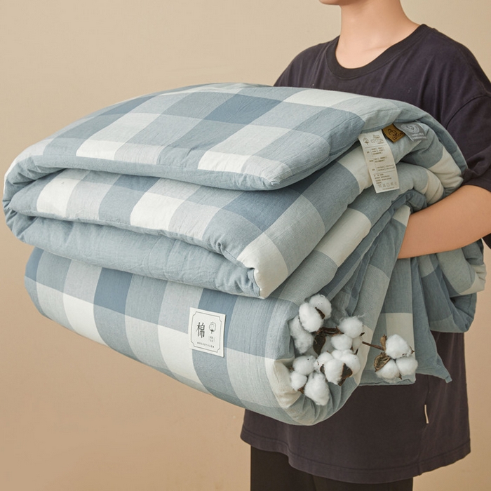 91家纺网 家纺一手货源 找家纺 爱屋及屋 2025新款无印风水洗棉棉花冬被被子被芯 蓝中格