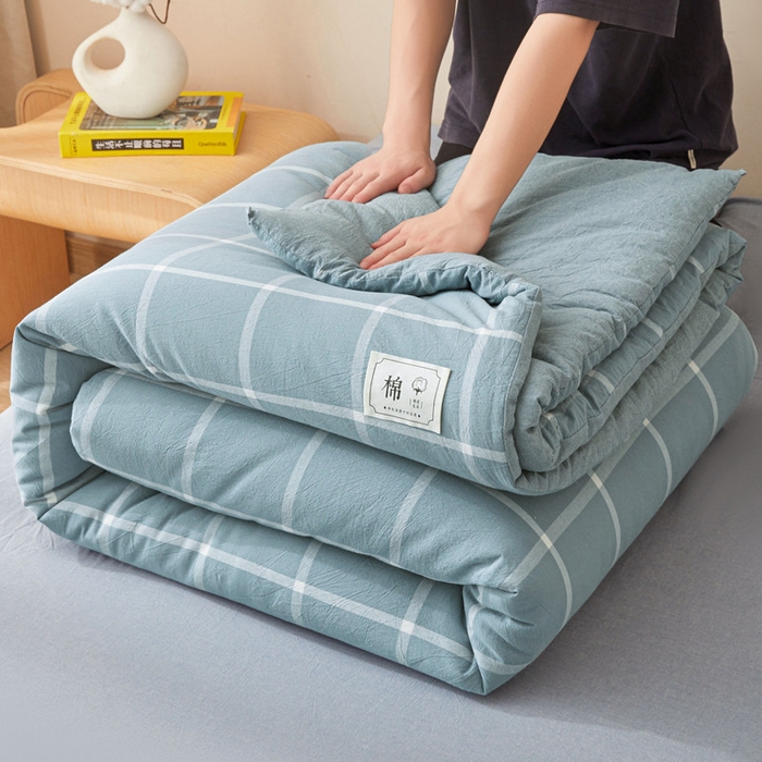 91家纺网 家纺一手货源 找家纺 爱屋及屋 2025新款无印风水洗棉棉花冬被被子被芯 海蓝大格