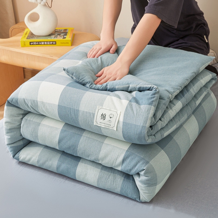 91家纺网 家纺一手货源 找家纺 爱屋及屋 2025新款无印风水洗棉棉花冬被被子被芯 蓝中格
