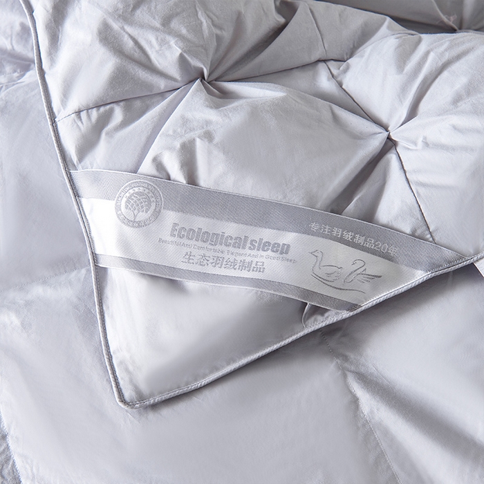 91家纺网 家纺一手货源 找家纺 全棉扭花羽毛被加厚保暖95白鹅绒被子秋冬春秋被冬被直播供货