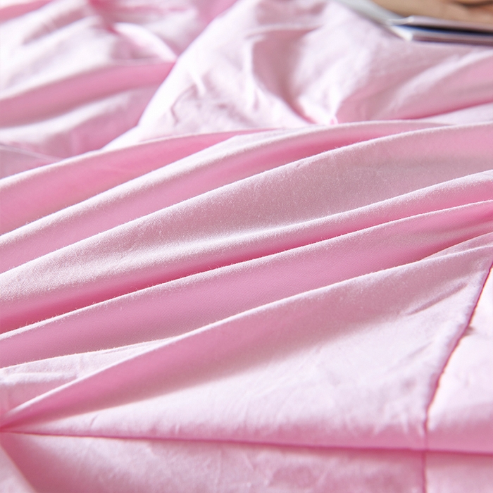 91家纺网 家纺一手货源 找家纺 全棉扭花羽毛被加厚保暖95白鹅绒被子秋冬春秋被冬被直播供货