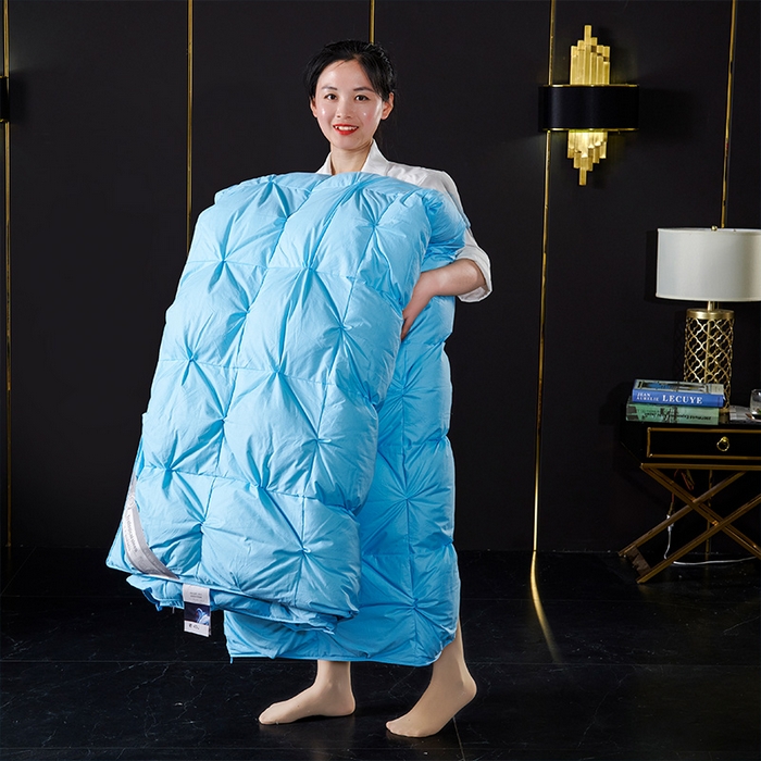 91家纺网 家纺一手货源 找家纺 全棉扭花羽毛被加厚保暖95白鹅绒被子秋冬春秋被冬被直播供货